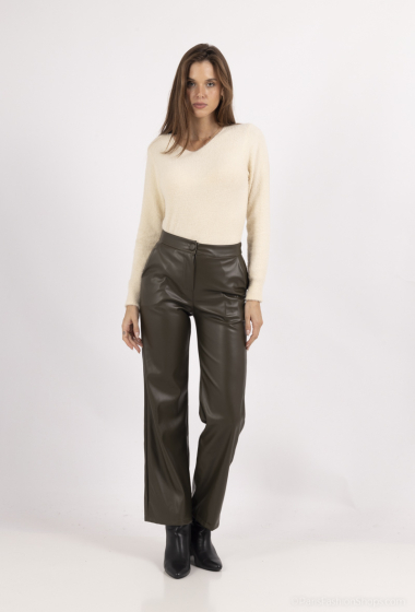 Wholesaler Mooya - Faux leather flared pants with button