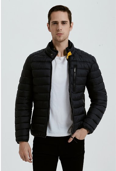 Wholesaler KYMAXX - Men's plain down jacket with high collar and tightening tab