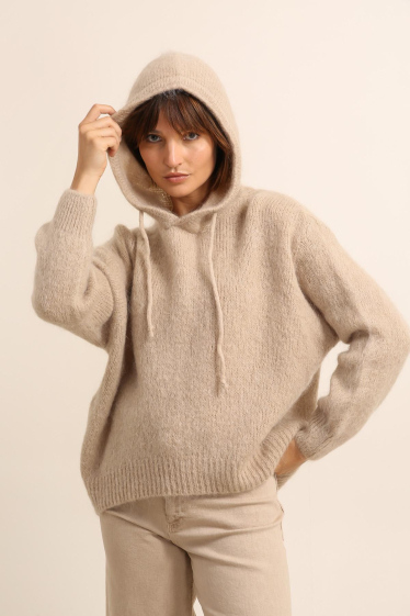 Grossiste NAÏS - PULL FACON SWEAT A CAPUCHE EN MOHAIR ET LAINE