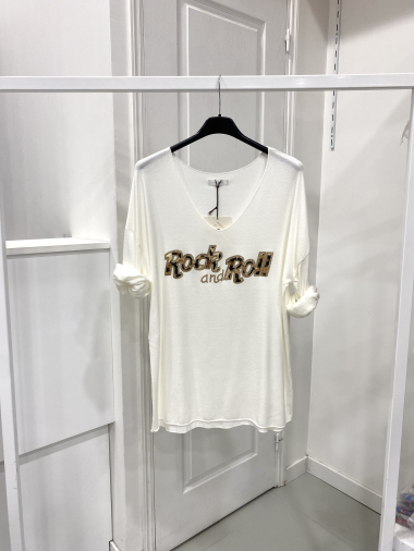 Wholesaler NOS - Top with “rock roll” pattern