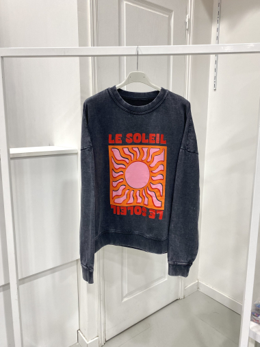 Wholesaler NOS - Washed sweatshirt with pattern in thick cotton