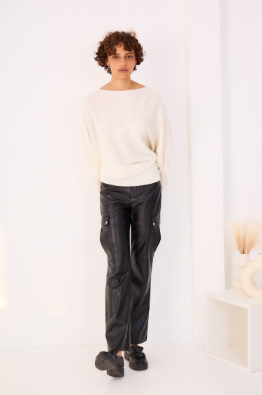 Wholesaler Orice - Faux leather straight pants