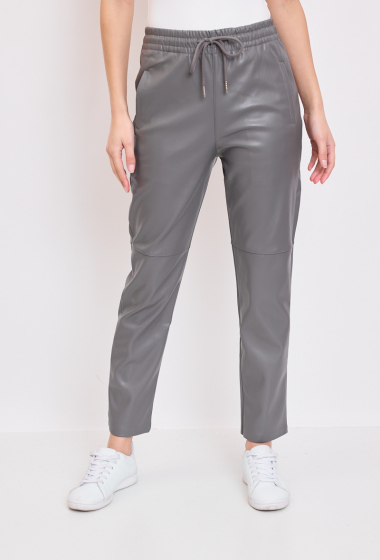 Grossiste Orice - Pantalon en similicuir gris