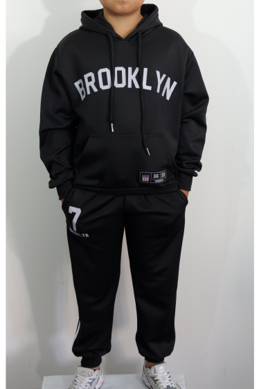 Wholesaler Origin's Paris - Sports tracksuit set