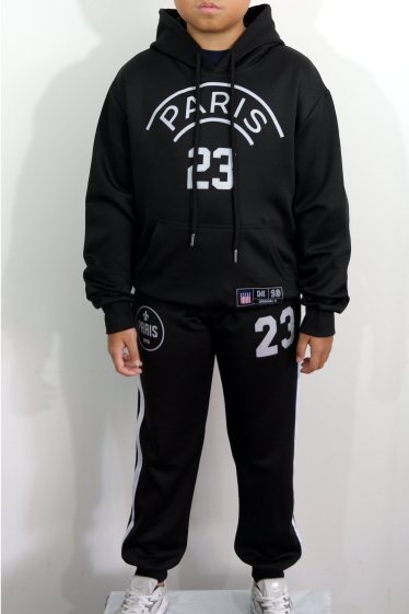 Wholesaler Origin's Paris - Sports tracksuit set