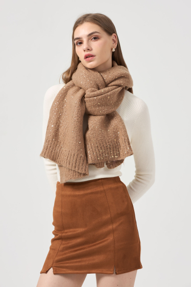 Wholesaler Phanie Mode (Phanie accessories) - Warm knitted scarf with gold foil