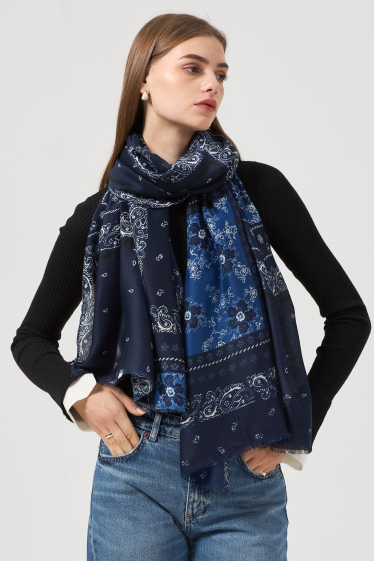 Grossiste Phanie Mode (Phanie accessories) - Foulard imprimé bandana motifs cachemire