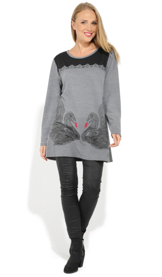 Wholesaler Pomme Rouge Paris - Gray and black tunic with pattern (A738)