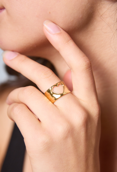 Wholesaler Rouge Bonbons - Adjustable heart ring in stainless steel