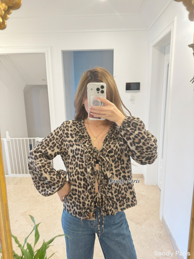 Wholesaler Sandy Paris - Bohemian Leopard Blouse with Ruffle Details