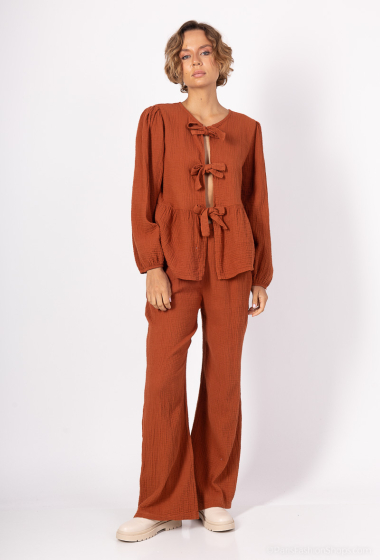 Wholesaler Sandy Paris - Bow blouse and pocket pants set