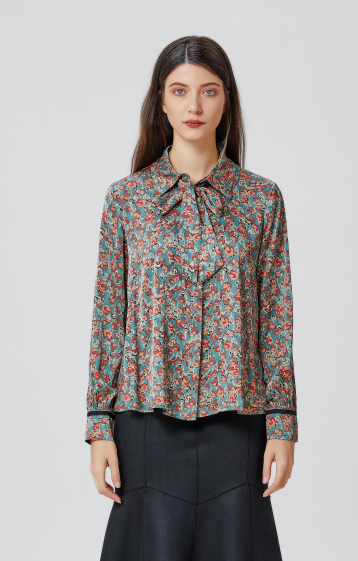 Mayorista Smart and Joy - Camisa con estampado floral y lazo