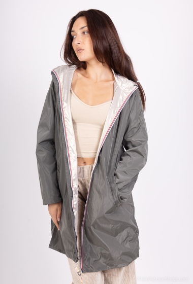 Grossiste Big Size Exclusive - Parka brillante mi-longue reversible **CAPUCHE AMOVIBLE** JUSQU'AU T52**