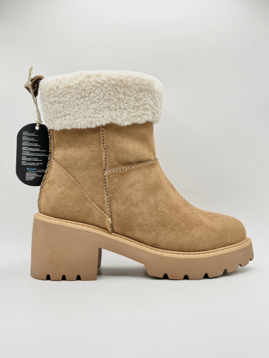 Wholesaler WILADY - Elegant, comfortable boots