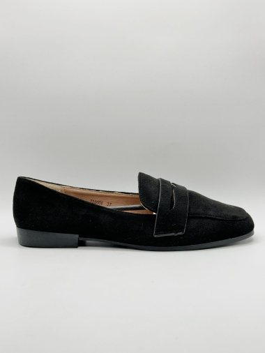 Wholesaler WILADY - Elegant and comfortable loafers