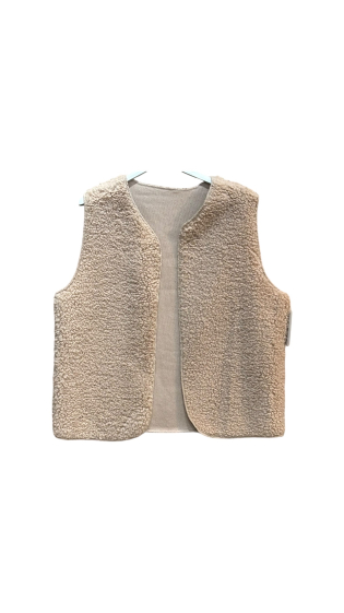 Wholesaler Willow - Sleeveless and buttoned sheepskin vest