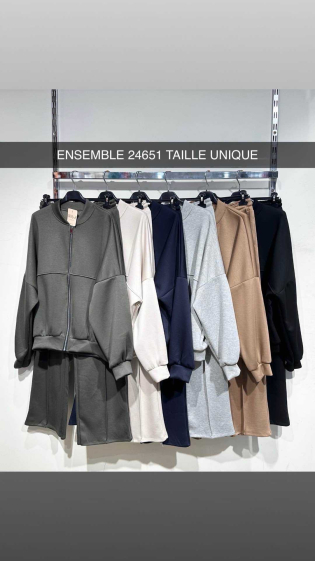 Grossiste Willy Z - Ensemble gilet avec pantalon