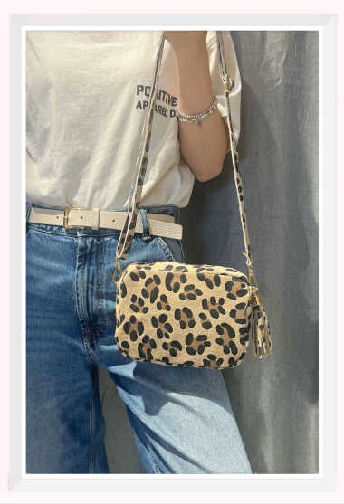 Wholesaler Z & Z - Leopard-print suede shoulder bag