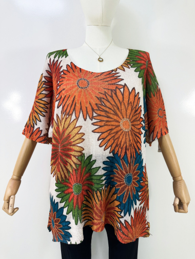 Wholesaler Zafa - LARGE SIZE Top, V-neck, short sleeve, knitted with print.