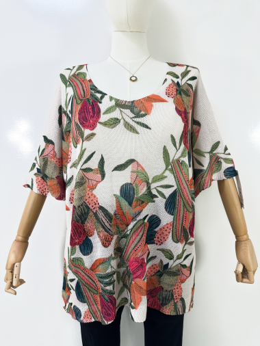 Wholesaler Zafa - LARGE SIZE Top, V-neck, short sleeve, knitted with print.