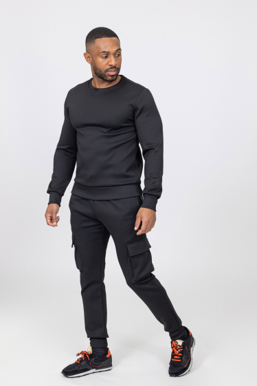 Wholesaler Zayne Paris - Jogging set with round-neck sweatshirt and cargo joggers