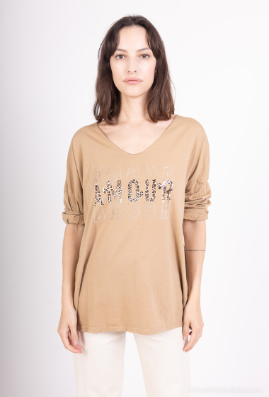 Wholesaler Zelia - “AMOUR” printed t-shirt with animal details