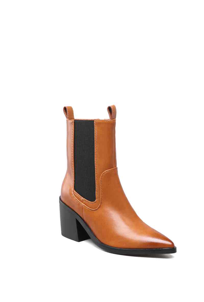 Bello pointy shop toe bootie