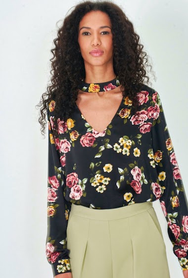 Wholesaler 17 AUGUST - Floral blouse
