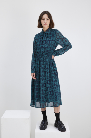 Wholesaler 17 AUGUST - Printed chiffon shirt dress with pussy-bow collar