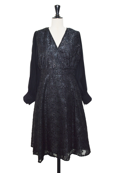 Wholesaler 17 AUGUST - Lace mid-length dress with pleated chiffon sleeves