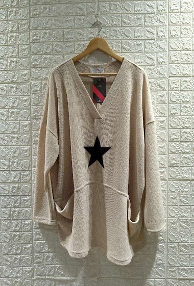 Wholesaler 2W Paris - Star-print batwing-sleeve knitted sweater with pockets
