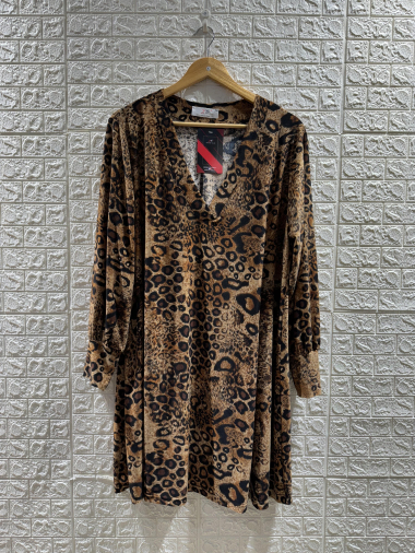 Wholesaler 2W Paris - V-neck tunic dress in animal print