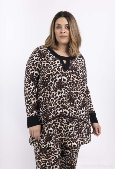 Wholesaler 2W Paris - Keyhole neckline tunic in leopard print
