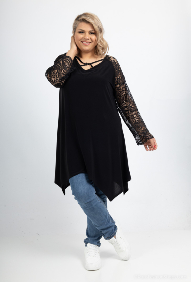 Wholesaler 2W Paris - Tunic and crossed straps with lace sleeves