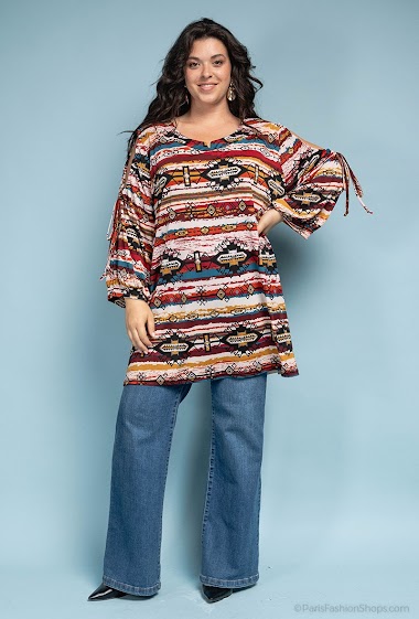 Printed tunic with detailed sleeves