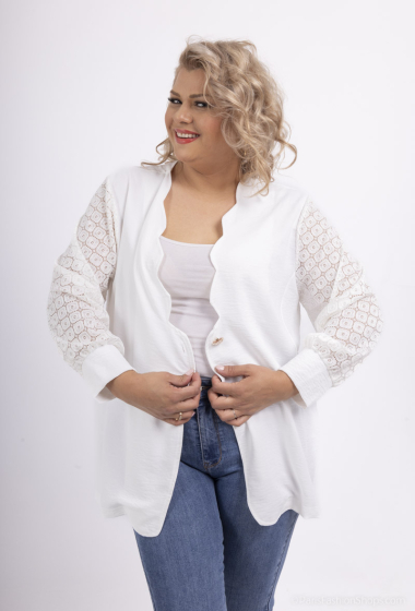 Wholesaler 2W Paris - Button-up jacket with lace sleeves
