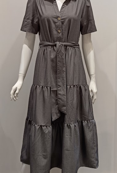 Großhändler AC BELLE - Langes Kleid mit V-Ausschnitt und kurzen Ärmeln