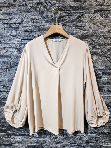 Wholesaler Adilynn - Plain flowing blouse, V-neck, long sleeves