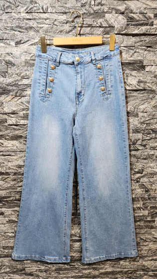 Grossiste Adilynn - Jeans flare, deux poches arrière, tissu stretch