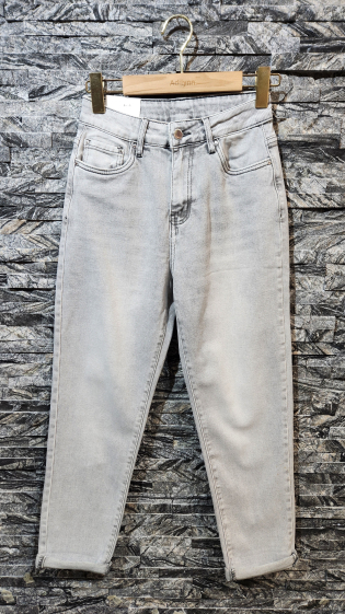 Großhändler Adilynn - Graue Mom-Fit-Jeans, fünf Taschen, Reißverschluss und Knopfverschluss