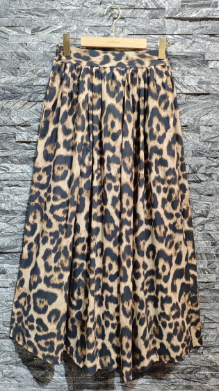 Grossiste Adilynn - Maxi jupe évasée imprimé léopard, arrière élastique, deux poches latérales