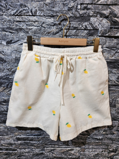 Wholesaler Adilynn - Shorts with lemon embroidery, two side pockets, elastic waist