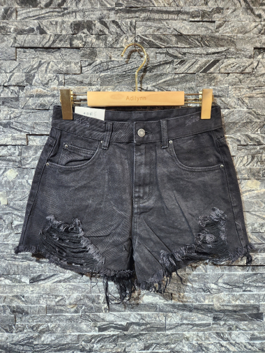 Grossiste Adilynn - Short en jeans noir, bas déchiré, cinq poches, fermeture à zip et bouton