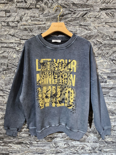 Wholesaler Adilynn - “Let your mind run wild” printed sweatshirt, round neck, long sleeves