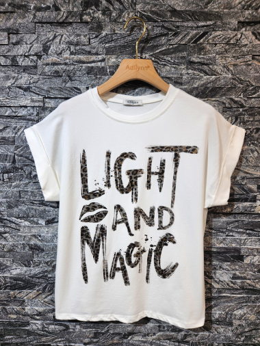 Mayorista Adilynn - Camiseta brillante con estampado “Light and magic”, cuello redondo y manga corta con puño