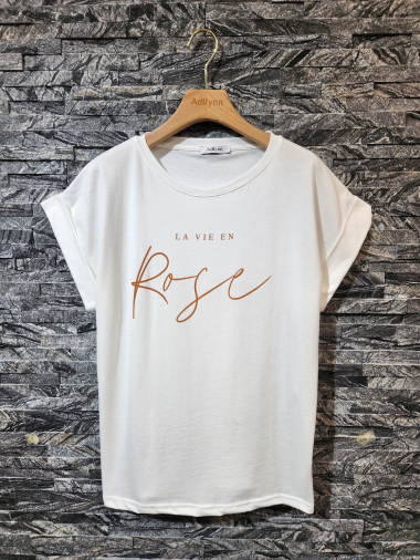 Wholesaler Adilynn - “La vie en rose” printed t-shirt, round neck, short cuffed sleeves