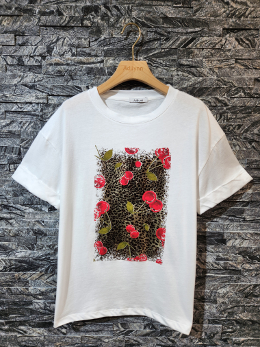 Großhändler Adilynn - T-Shirt mit Leopardenmuster und Kirschen, Rundhalsausschnitt und kurzen Ärmeln mit Bündchen