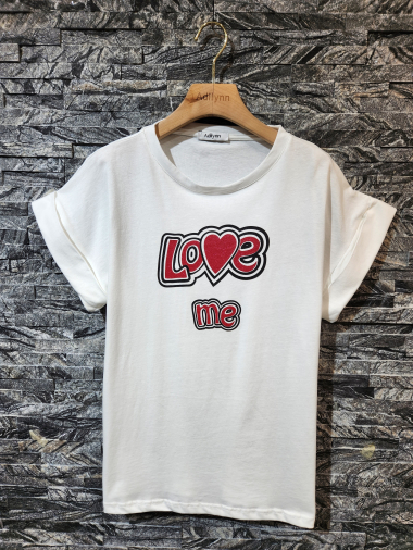 Grossiste Adilynn - T-shirt imprimé « Love me », col rond, manches courtes à revers
