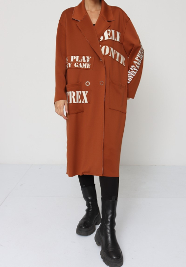 Grossiste Aikha - manteau uni avec lettres decoratif