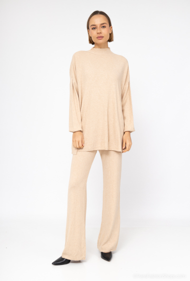 Wholesaler AISABELLE - Round neck sweater and pants set